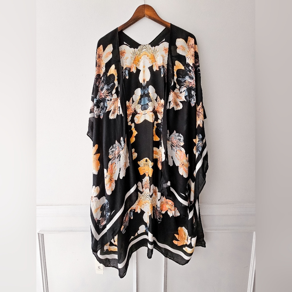 Comfy Luxe floral kimono
